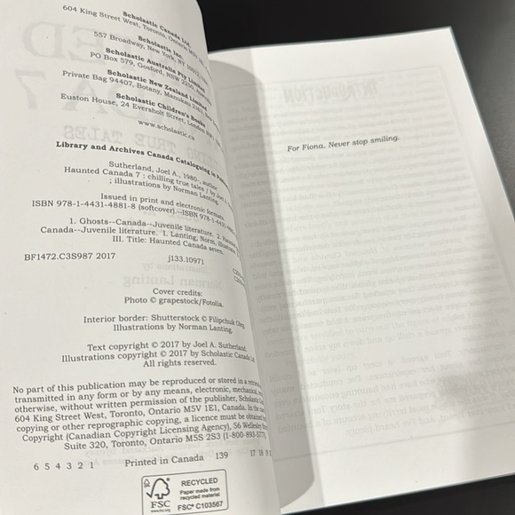 Haunted Canada 7: Chilling True Tales - Scholastic Softcover Book - Picture 4 of 7